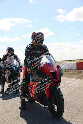 media/May-09-2022-Lets Ride (Mon) [[4de522fb14]]/Group A/Grid/